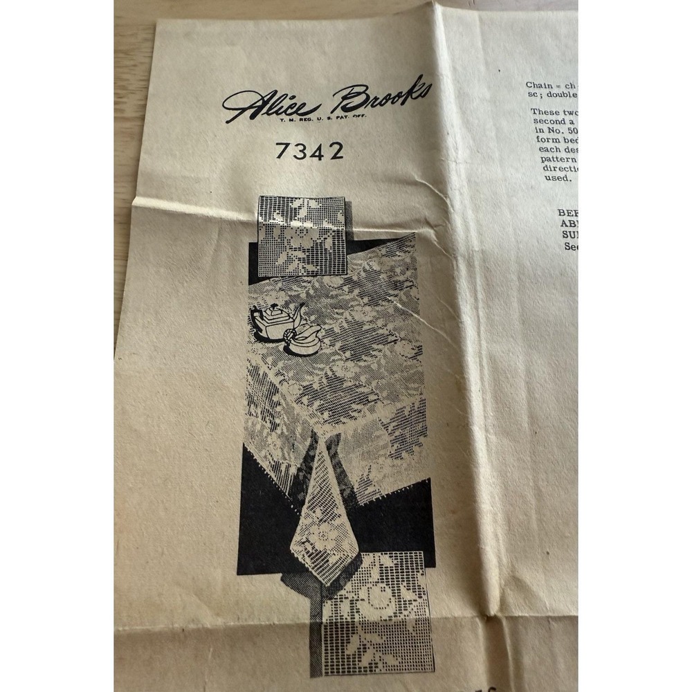 Chicago Herald‎ American-Household Arts Department Alice Brooks Crochet Pattern